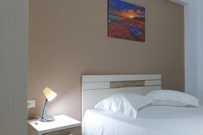 Saranda Inn Rooms & Apartments