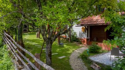 Charming Holiday House in Velika Lesnica
