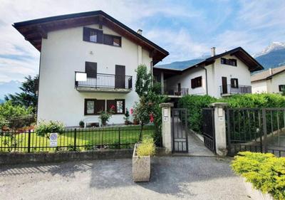 Casa di 2 piani ai piedi della Valtournenche CIR 0032