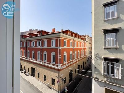 Slataper 9 Tirabora Short Rent