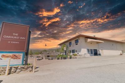 The Oakhurst Inn at Yosemite