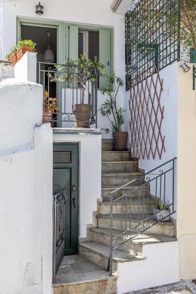 The Nest - City View Townhouse at Skopelos