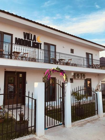 Casa Moonlight 2 Mai