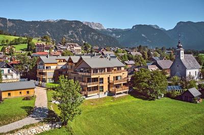 die Tauplitz Lodges - Bergblick Lodge B1 by AA Holiday Homes
