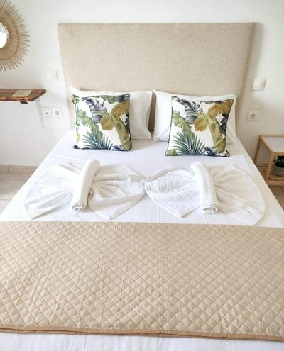 #3 Giorgos & Chara Apartments