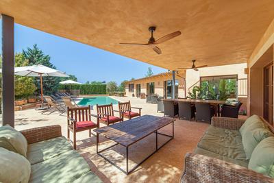 Villa Es Trenc - Can Riera by PriorityVillas