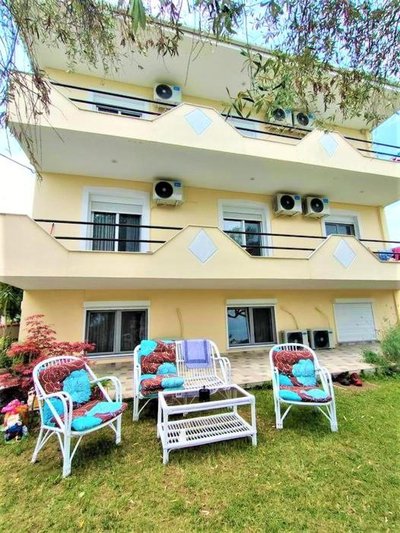 Tsafas Apartments