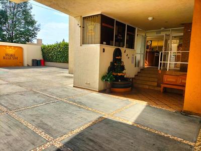 Hotel Real Santa María