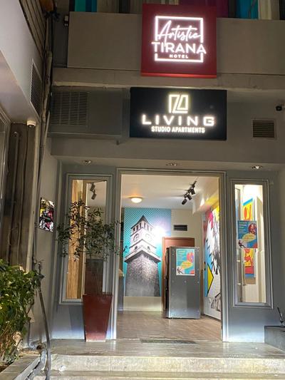 Living Studio Apartments