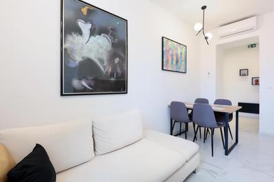 Apartments Luan