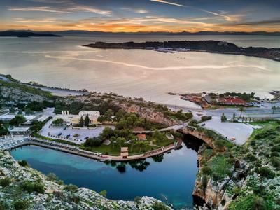 Vouliagmeni Stylish Homes by BluPine
