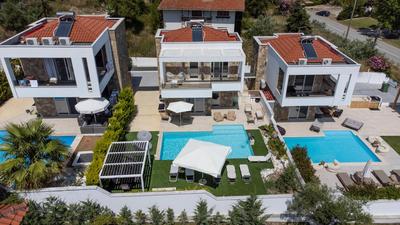 The Miracle Villa - Deluxe, Sea View, BBQ, Private Pool