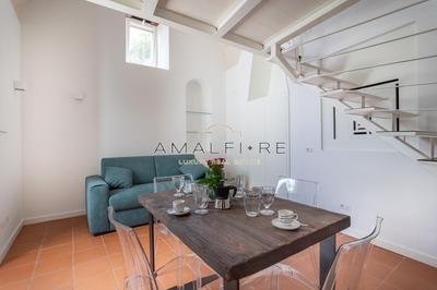 Lionetti Suite House