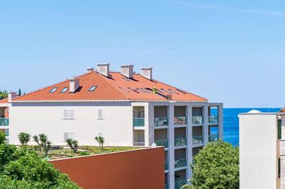 Apartments Zadro