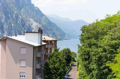 TERRAZZA SUL LAGO - Open Space e Netflix