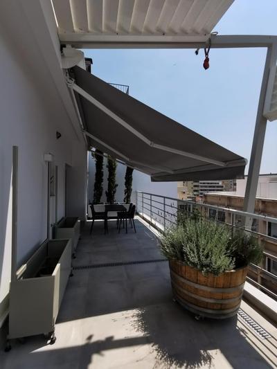 Ikarus Modern Apartment at the Centre of Athens