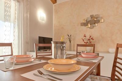 Dora's Apartment