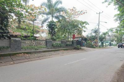 RedDoorz Premium At Joglo Garut Cottage Syariah