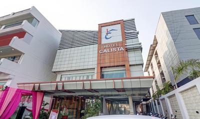 Treebo Calista, Patel Nagar