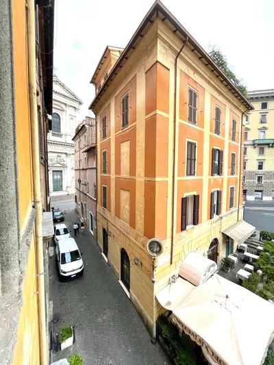 Hello Rome Inn