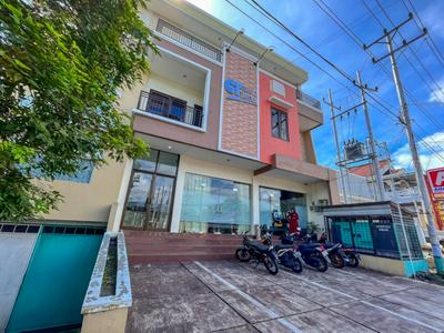 RedDoorz Plus @ Grand Tabona Hotel Ternate