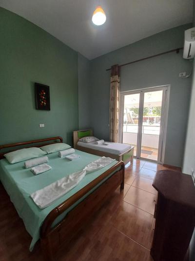Arjana & Nelaj Apartments