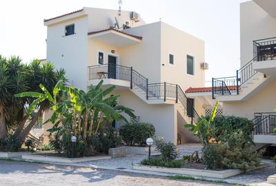 Oliva Holiday Homes