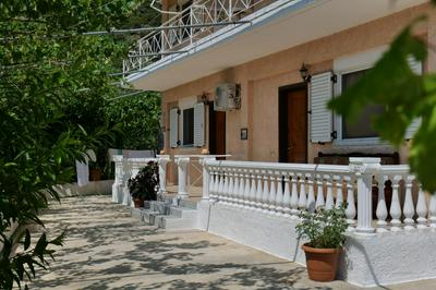 Arthur's 4Apartments