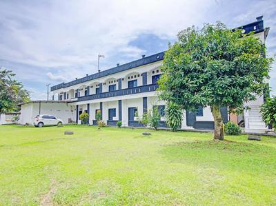 OYO Life 91127 Wisma Sukajadi Syariah