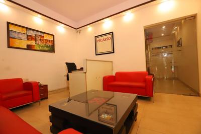 Hotel Picasso Residency Naraina Delhi - Couple Friendly Local IDs Accepted