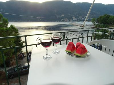 Vasiliki Royal Studios