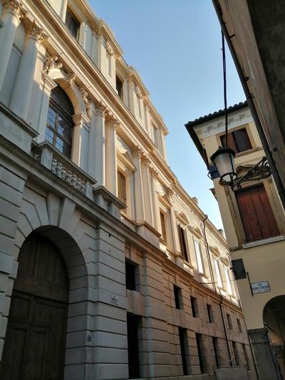 Monolocale nell'antica zona del Ghetto.