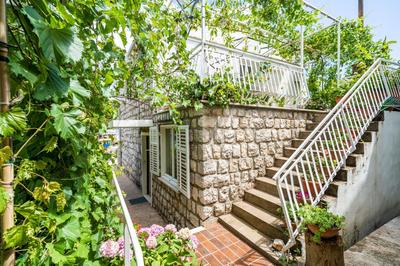 Apartments Zarac