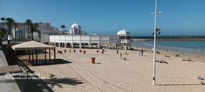 Piso playa La Caleta
