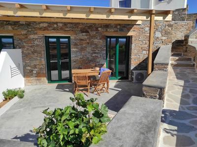 Traditional suites in Chora Kythnos #5