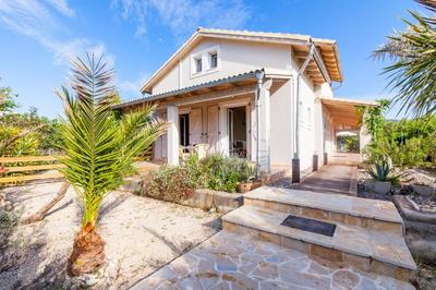 Villa Marilisa by Villa Plus