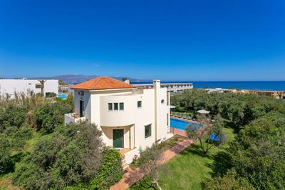 Villa Ilos by Villa Plus