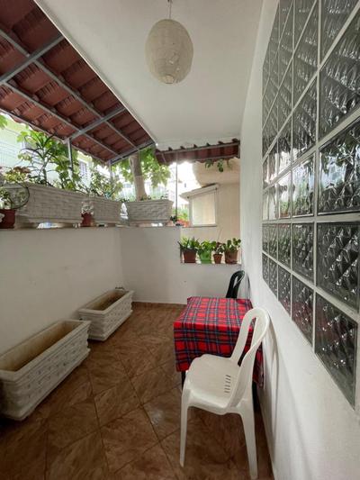 Elda's apartment