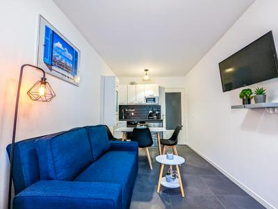 1 Min to the Beach Apartment - Kitchen - Tramway - Air Conditioner - Wifi - Promenade Des Anglais