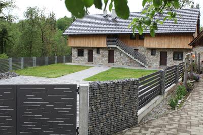 Mulina River Lodge