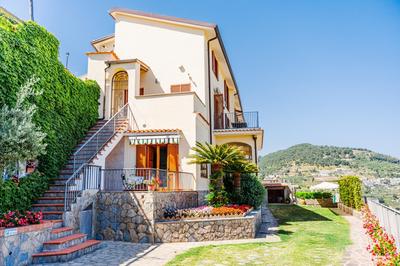 Appartamento Anna in Villa Laura