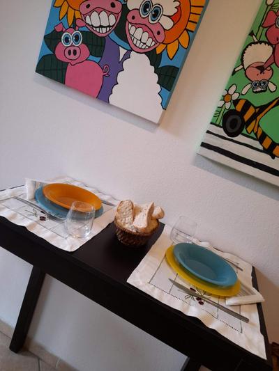 Casa Corallo Muravera Appartamento Centralissimo due camere letto cucina e soggiorno nuovo letto matrimoniale e singoli Aria condizionata Parcheggio intern