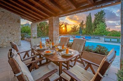 Villa Arion by Villa Plus