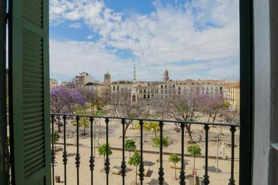 C67 - Shiny 6 Bedrooms in Plaza de la Merced
