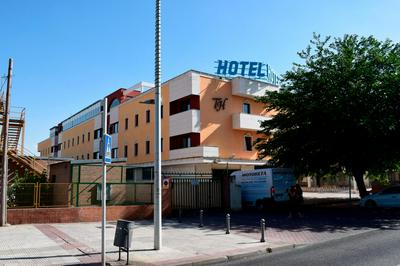 Aeropuerto Madrid Torre Hogar Premium