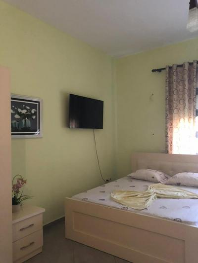 Xhani Apartments