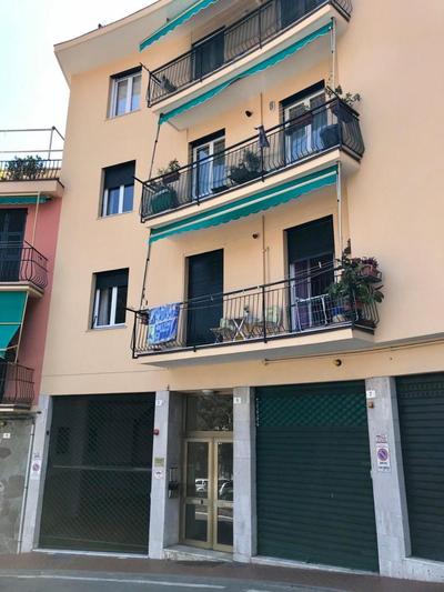 Turchino Apartment 2 by PortofinoVacanze