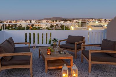 Spectacular Rooftop Loft Ell Fil