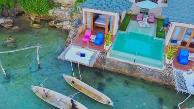 Indigo Blue Ceningan