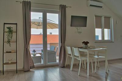 Apartments and Rooms B&B